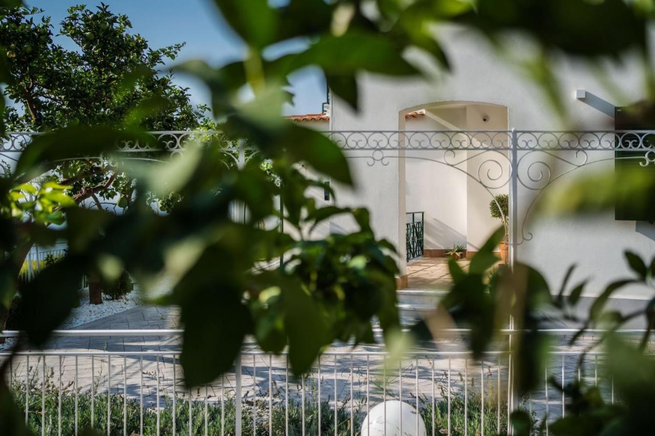 Villa La Pagaia Sorrento Coast วีโกเอเกวนเซ ภายนอก รูปภาพ